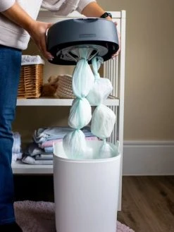 Lot De 18 Recharges Pour Poubelles à Couches Tec Et Twist & Click TOMMEE TIPPEE Sangenic Gris - Tommee Tippee -Hape Boutique lot de 18 recharges pour poubelles a couches tec et twist click tommee tippee sangenic 4