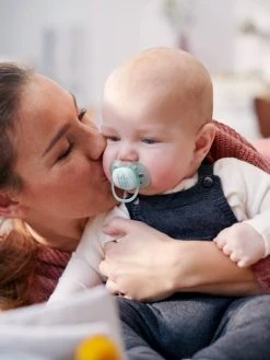 Lot De 2 Sucettes Ultra Douces 1er âge Philips AVENT Lapin Blanc - Philips Avent 9 Lot De 2 Sucettes Ultra Douces 1er âge Philips AVENT Lapin Blanc - Philips Avent -Hape Boutique lot de 2 sucettes ultra douces 1er age philips avent 3