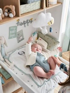 Matelas à Langer Bio Collection LOVELY NATURE Avec Housse + 2 Tapis Blanc/vert - Vertbaudet 6 Matelas à Langer Bio Collection LOVELY NATURE Avec Housse + 2 Tapis Blanc/vert - Vertbaudet -Hape Boutique matelas a langer bio collection lovely nature avec housse 2 tapis 2