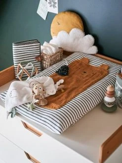 Matelas à Langer GREEN FOREST Personnalisable Beige / Multicolore - Vertbaudet 9 Matelas à Langer GREEN FOREST Personnalisable Beige / Multicolore - Vertbaudet -Hape Boutique matelas a langer green forest personnalisable 3