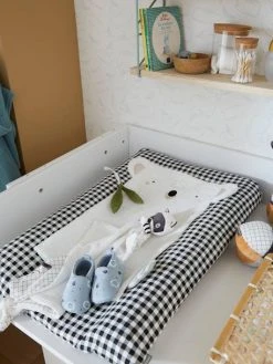 Matelas à Langer MINI ZOO Avec Housse + 2 Tapis Noir / Blanc - Vertbaudet -Hape Boutique matelas a langer mini zoo avec housse 2 tapis 2