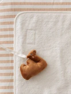 Matelas à Langer Personnalisable WILD SAHARA écru / Sable - Vertbaudet -Hape Boutique matelas a langer personnalisable wild sahara 3