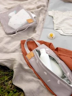 Pochette Isotherme LÄSSIG Taupe - Lassig -Hape Boutique pochette isotherme lassig 4