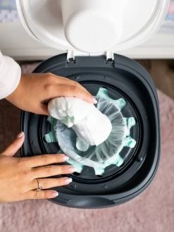 Poubelle à Couches Twist & Click Tommee Tippee SANGENIC Rose - Tommee Tippee 11 Poubelle à Couches Twist & Click Tommee Tippee SANGENIC Rose - Tommee Tippee -Hape Boutique poubelle a couches twist click tommee tippee sangenic 5