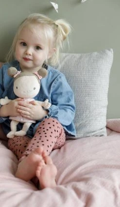 Poupée LITTLE DUTCH Bébé Rosa Et Ses Accessoires Rose - Little Dutch -Hape Boutique poupee little dutch bebe rosa et ses accessoires 4