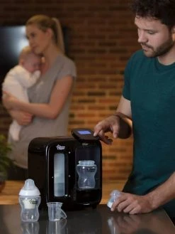 Préparateur De Biberon TOMMEE TIPPEE Perfect Prep Day & Night Noir - Tommee Tippee 8 Préparateur De Biberon TOMMEE TIPPEE Perfect Prep Day & Night Noir - Tommee Tippee -Hape Boutique preparateur de biberon tommee tippee perfect prep day night 3