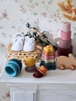 Pyramide D'étoiles à Empiler En Silicone Multicolor - Vertbaudet -Hape Boutique pyramide detoiles a empiler en silicone 3