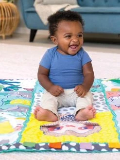 Tapis Géant Découverte Des Sens - INFANTINO Multicolore - Infantino -Hape Boutique tapis geant decouverte des sens infantino 3